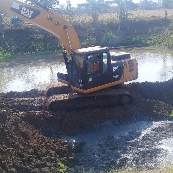 Caterpillar (CAT) 320D